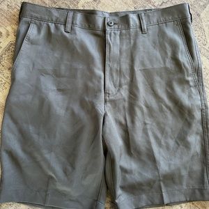 Men’s PGA tour golf shorts